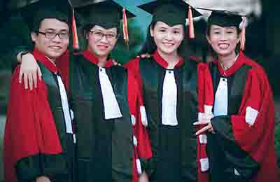 大学三勤师长教员小我总结